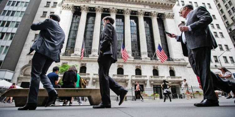 Private payroll growth slowed to 122,000 in July, less than expected, ADP says