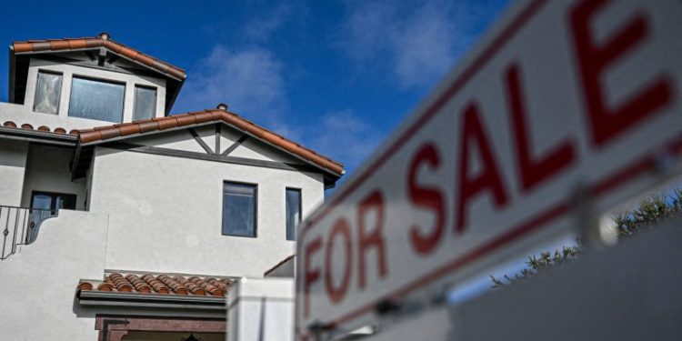 Home prices hit record high in June on S&P Case-Shiller Index