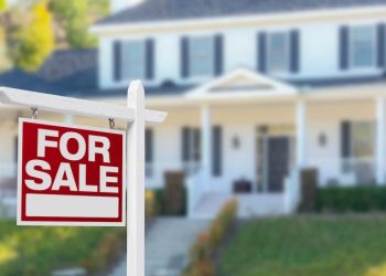 How to Spot the Perfect Buying Opportunity in XLRE