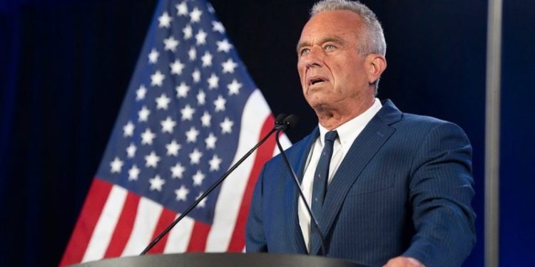 Feds open probe into RFK Jr for allegedly decapitating a dead whale