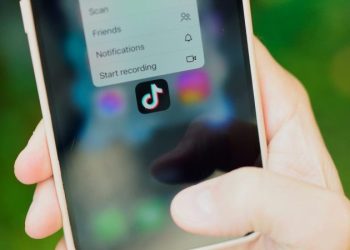 Tim Walz wouldn’t call for TikTok ban on government devices even though over 75% of other states did