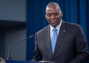 Lloyd Austin warns against isolationism and insists Ukraine absolutely can win war against Russia