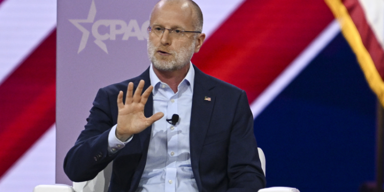 FCC commissioner rips NBC over Harris’ last-minute SNL appearance: ‘Plainly designed to evade’ the rules