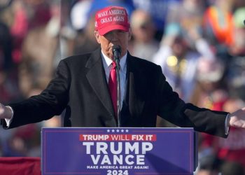 Trump campaign clarifies after candidate jokes about shooting ‘through the fake news’ in Pennsylvania