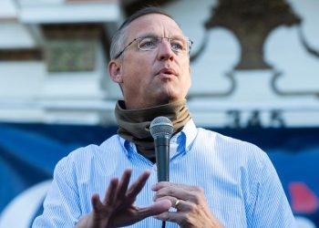 Trump nominates former Rep. Doug Collins for secretary of Veterans Affairs