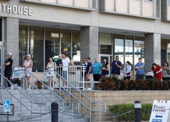 Russia remains ‘active threat’ in influencing 2024 election, likely to focus on swing states: U.S. officials