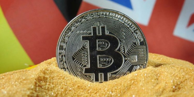 Crypto Market Update: CME Outage Halts Futures Trading for Over Nine Hours